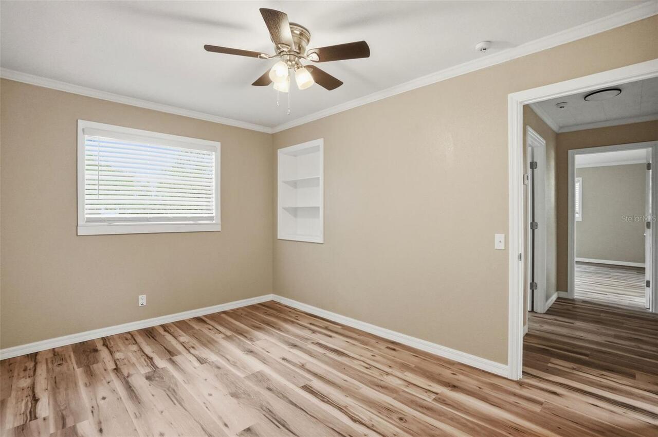 Listing Photo 43
