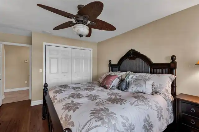 Listing Photo 17