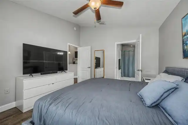 Listing Photo 32