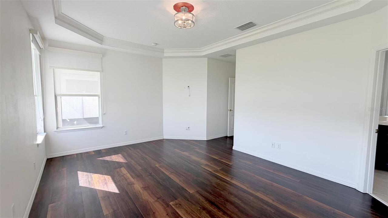 Listing Photo 24