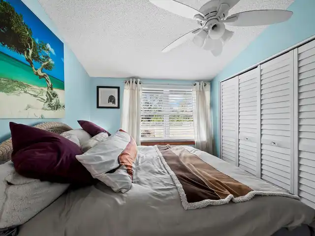 Listing Photo 23