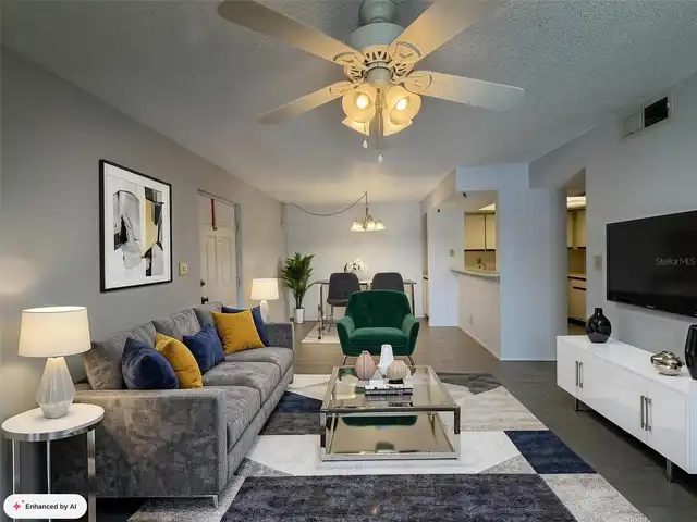 Listing Photo 10