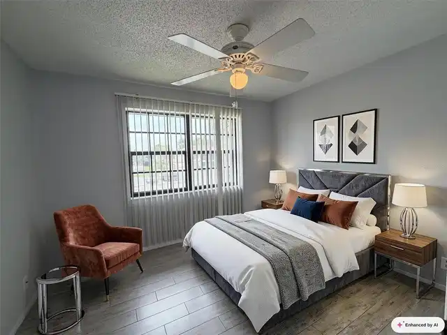 Listing Photo 16
