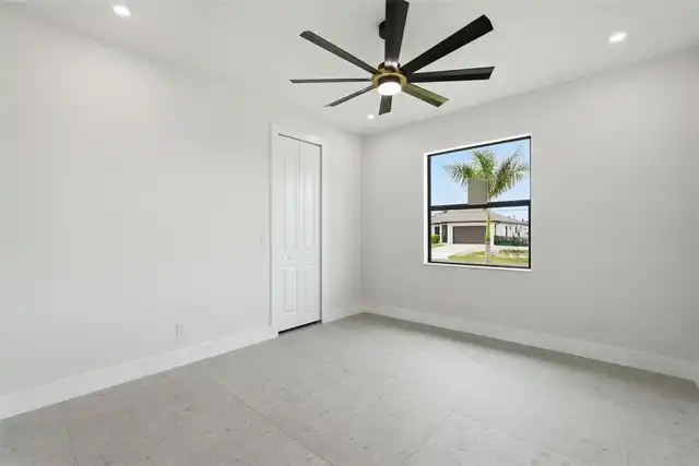 Listing Photo 25