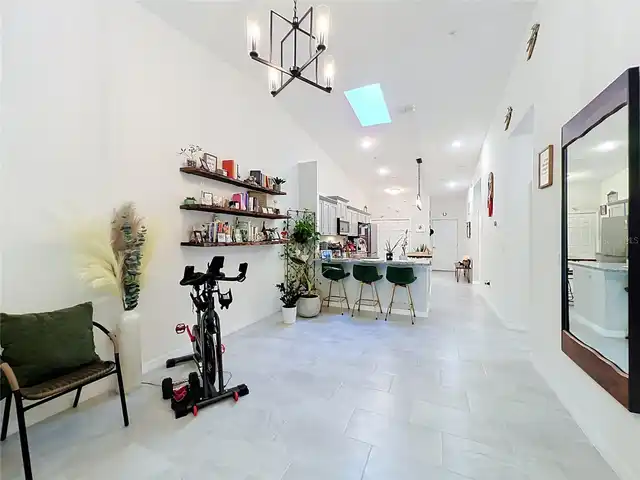 Listing Photo 22