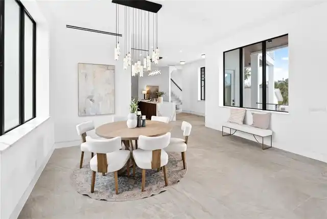 Listing Photo 16