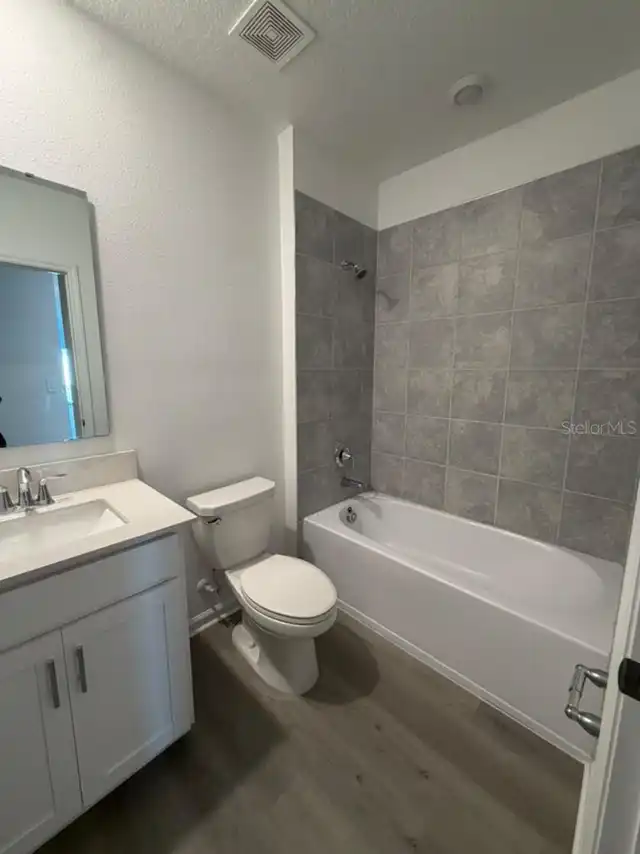 Listing Photo 13