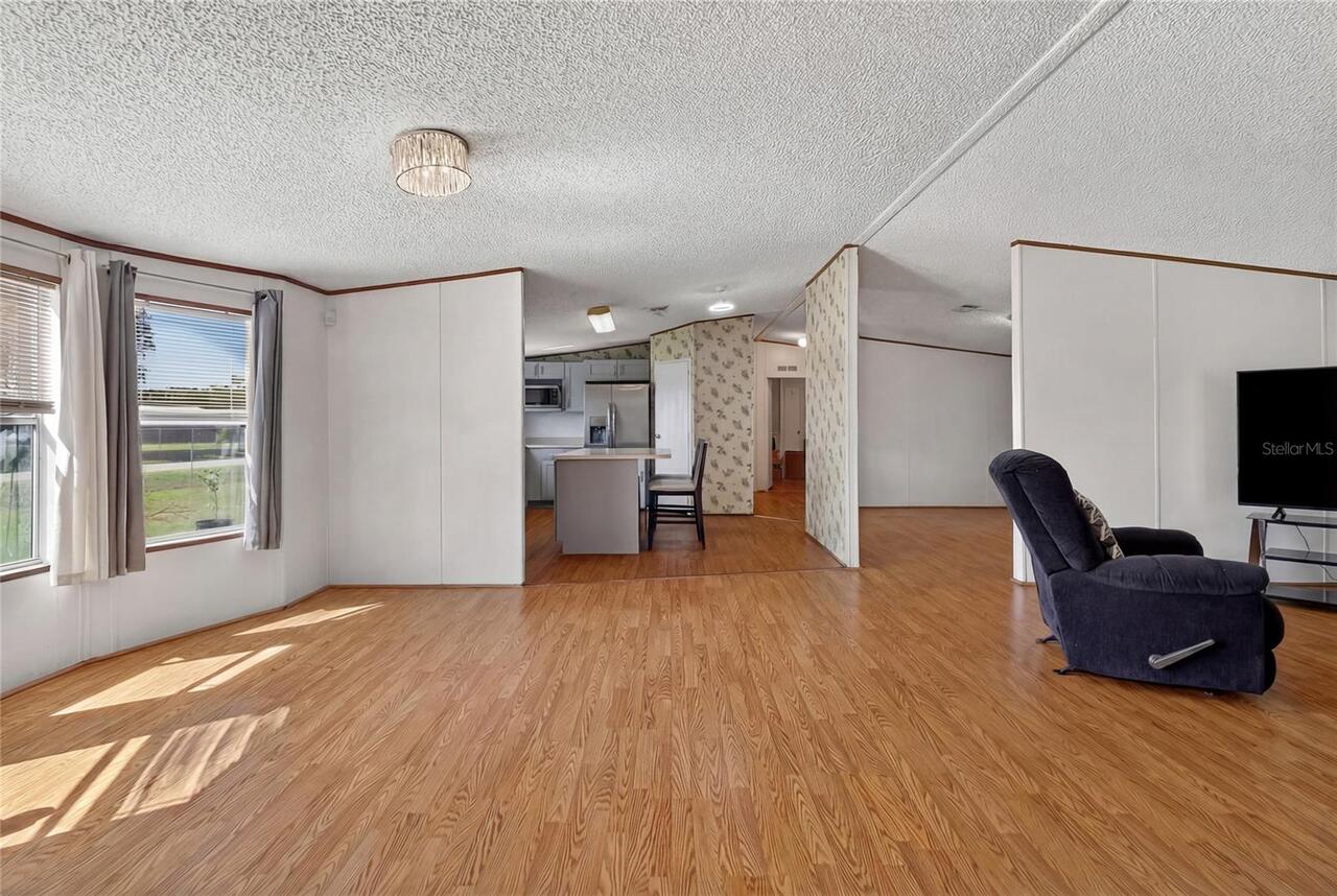 Listing Photo 22