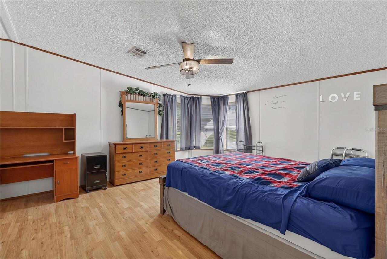 Listing Photo 43