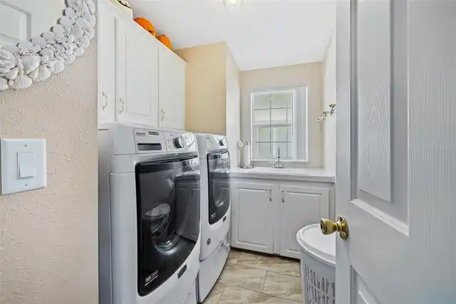 Listing Photo 9