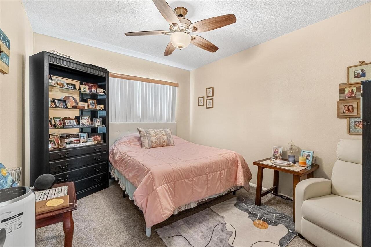 Listing Photo 15