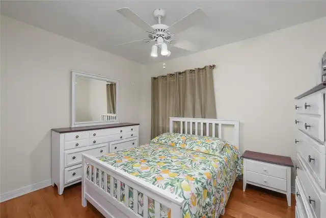 Listing Photo 14