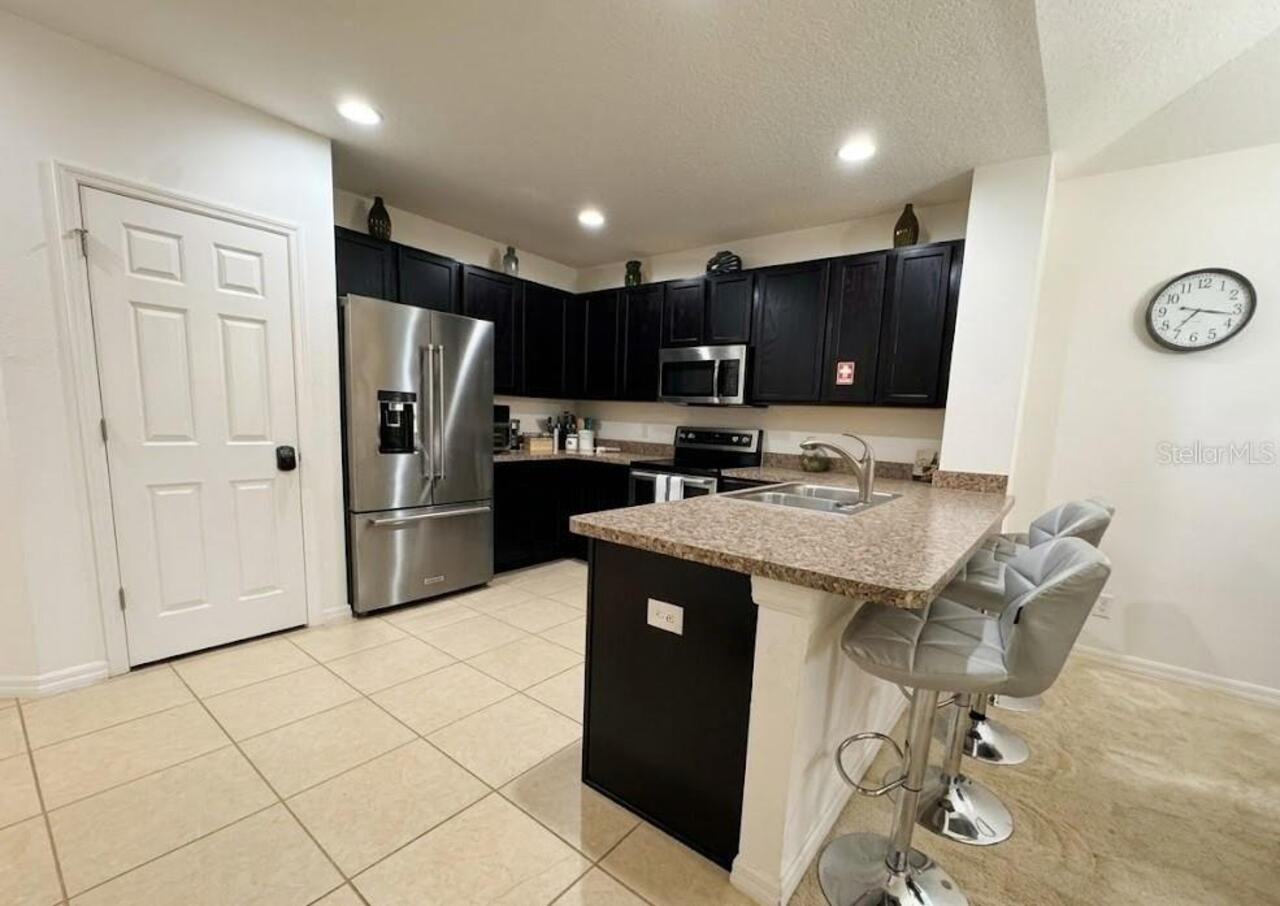 Listing Photo 10