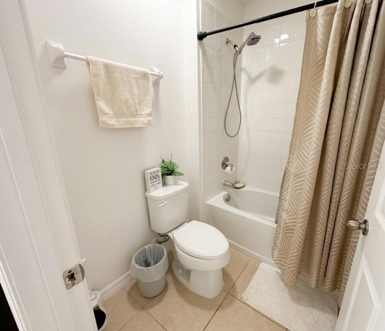 Listing Photo 20