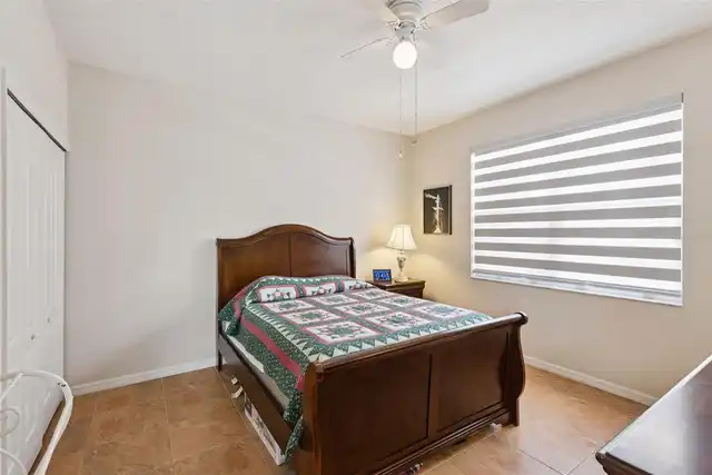 Listing Photo 17