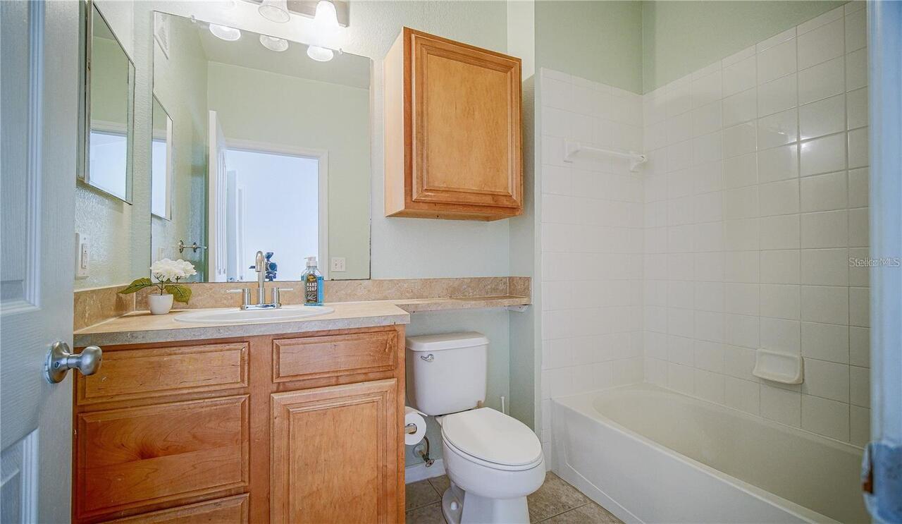Listing Photo 17