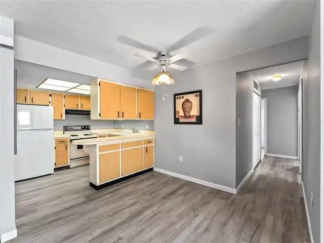 Listing Photo 19