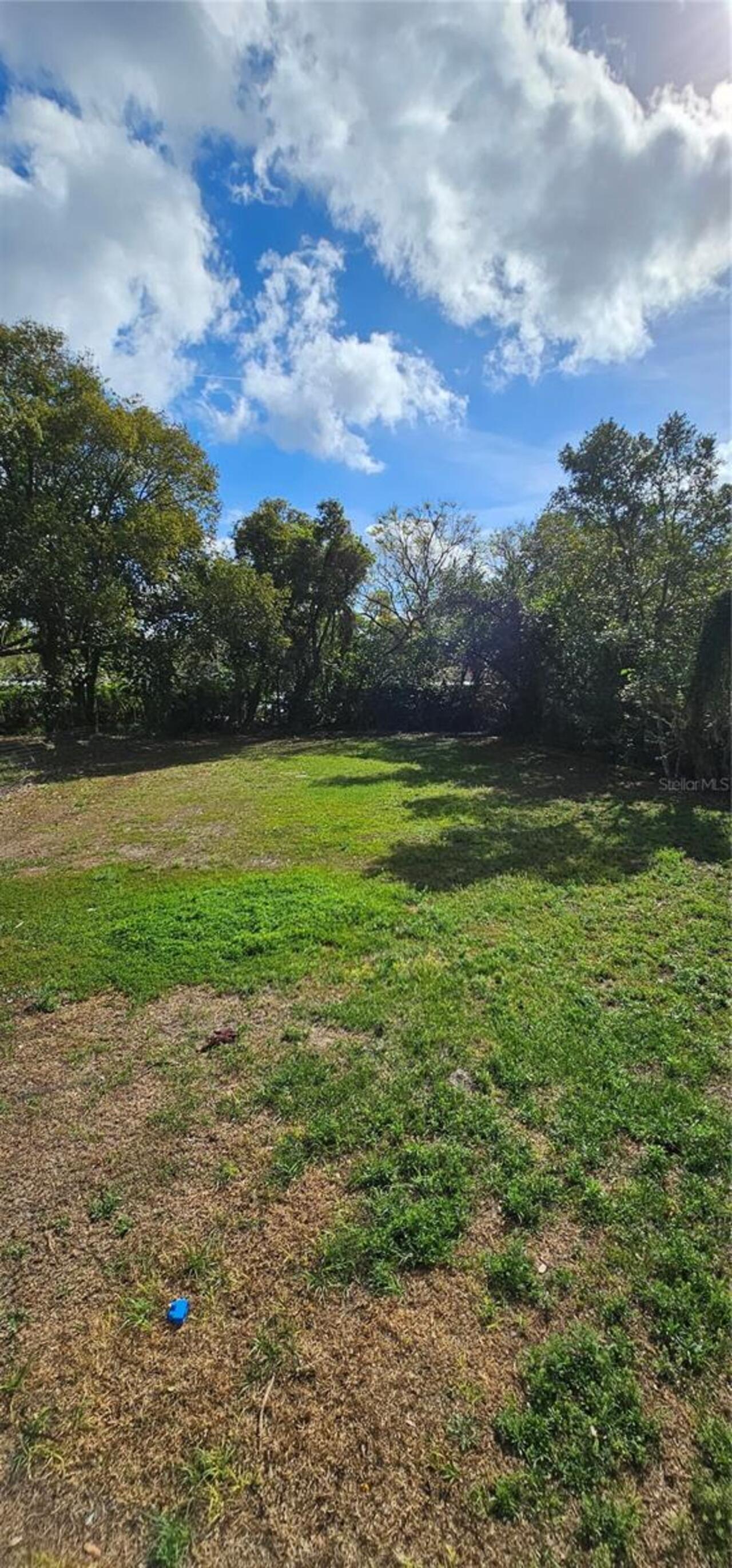 Listing Photo 11