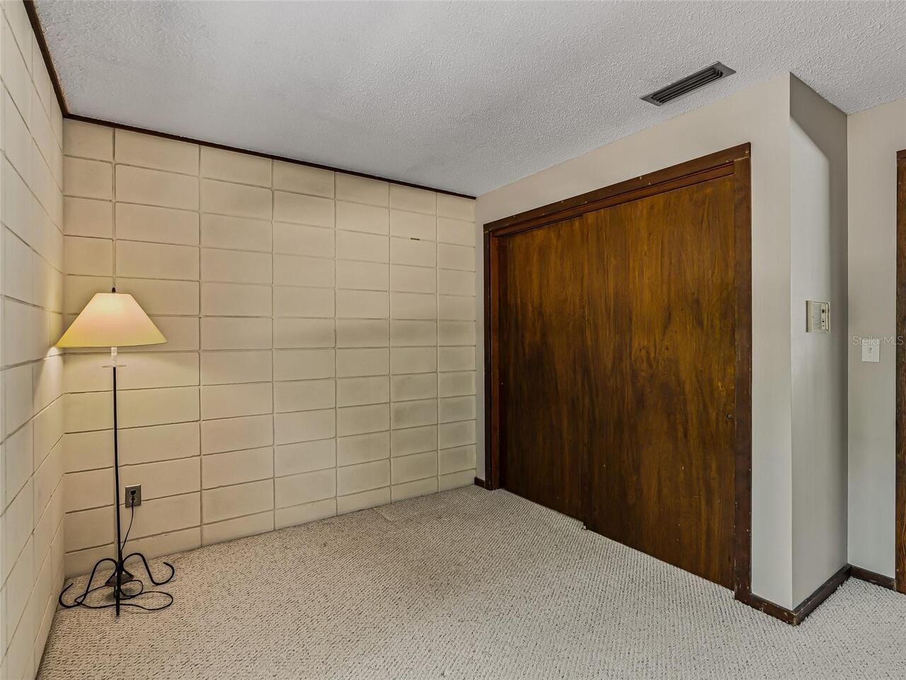 Listing Photo 43