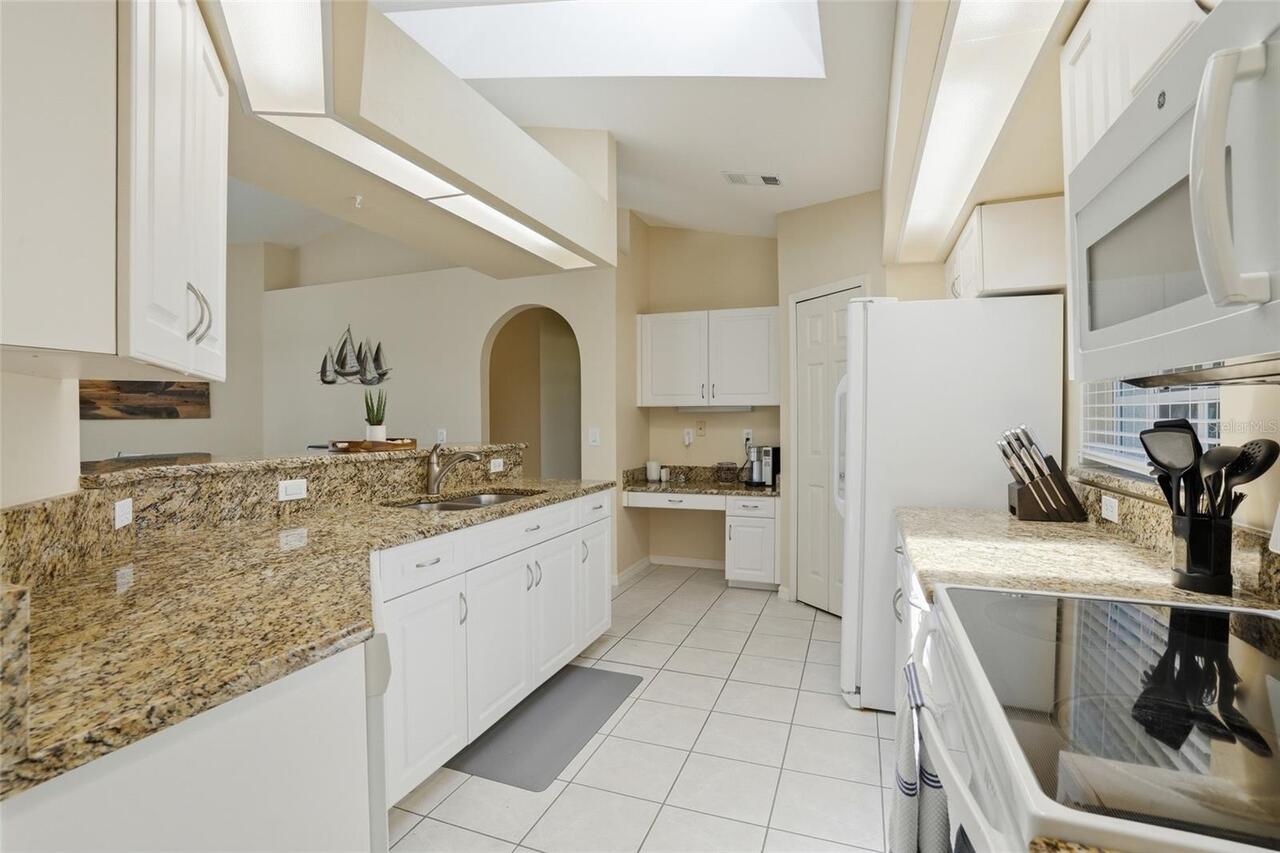 Listing Photo 15