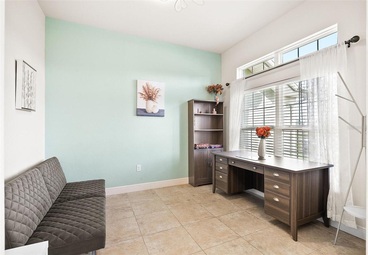 Listing Photo 16