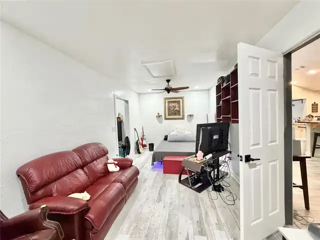 Listing Photo 29