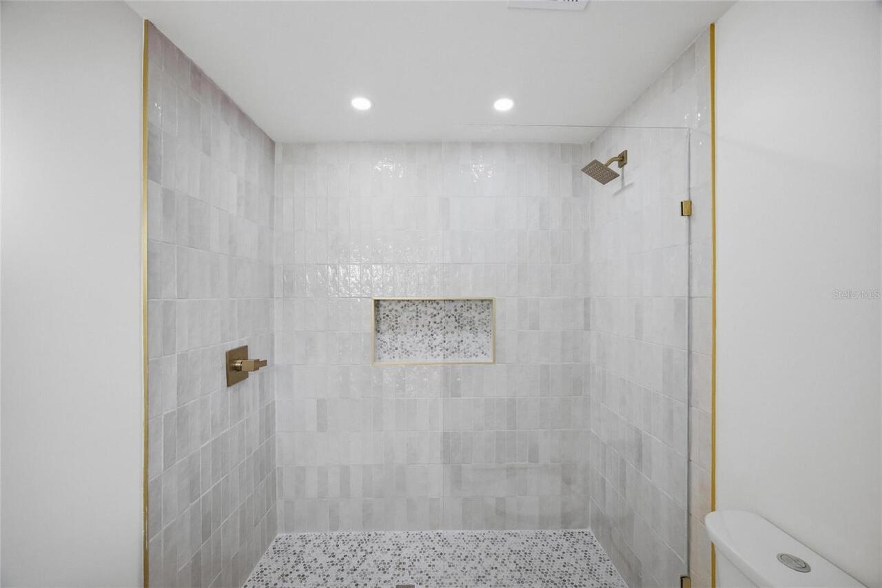 Listing Photo 26