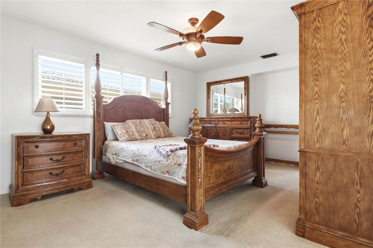 Listing Photo 24