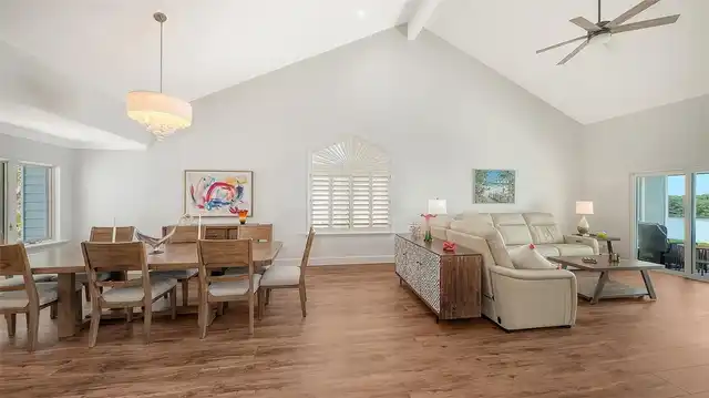 Listing Photo 16