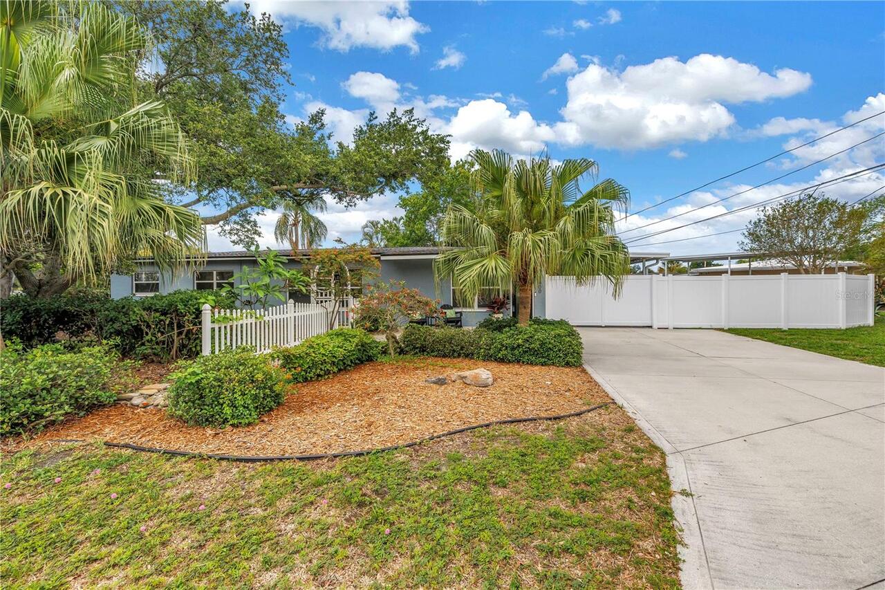 Listing Photo 7