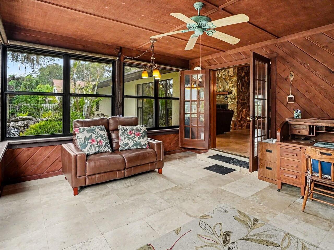 Listing Photo 10