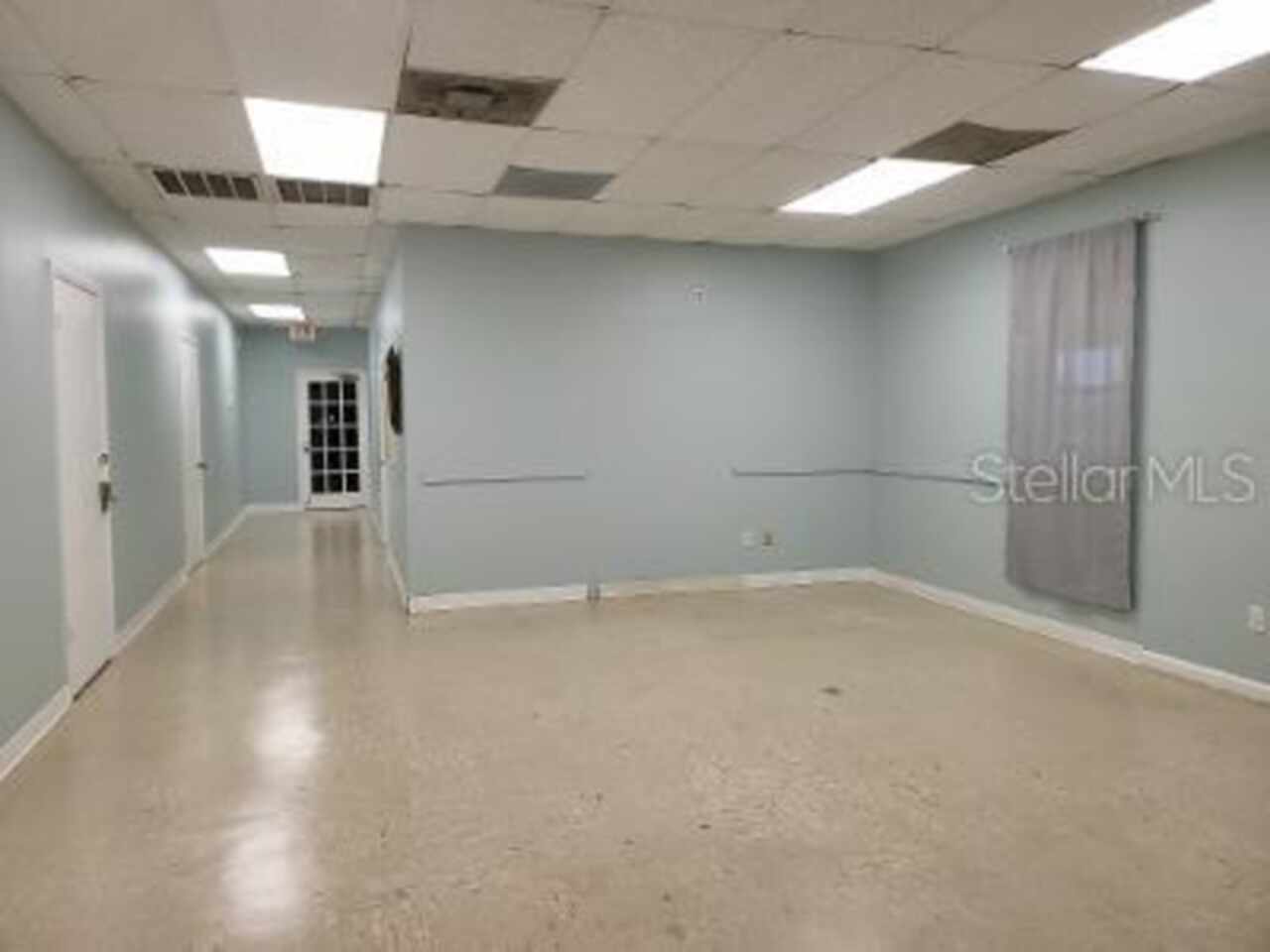 Listing Photo 8