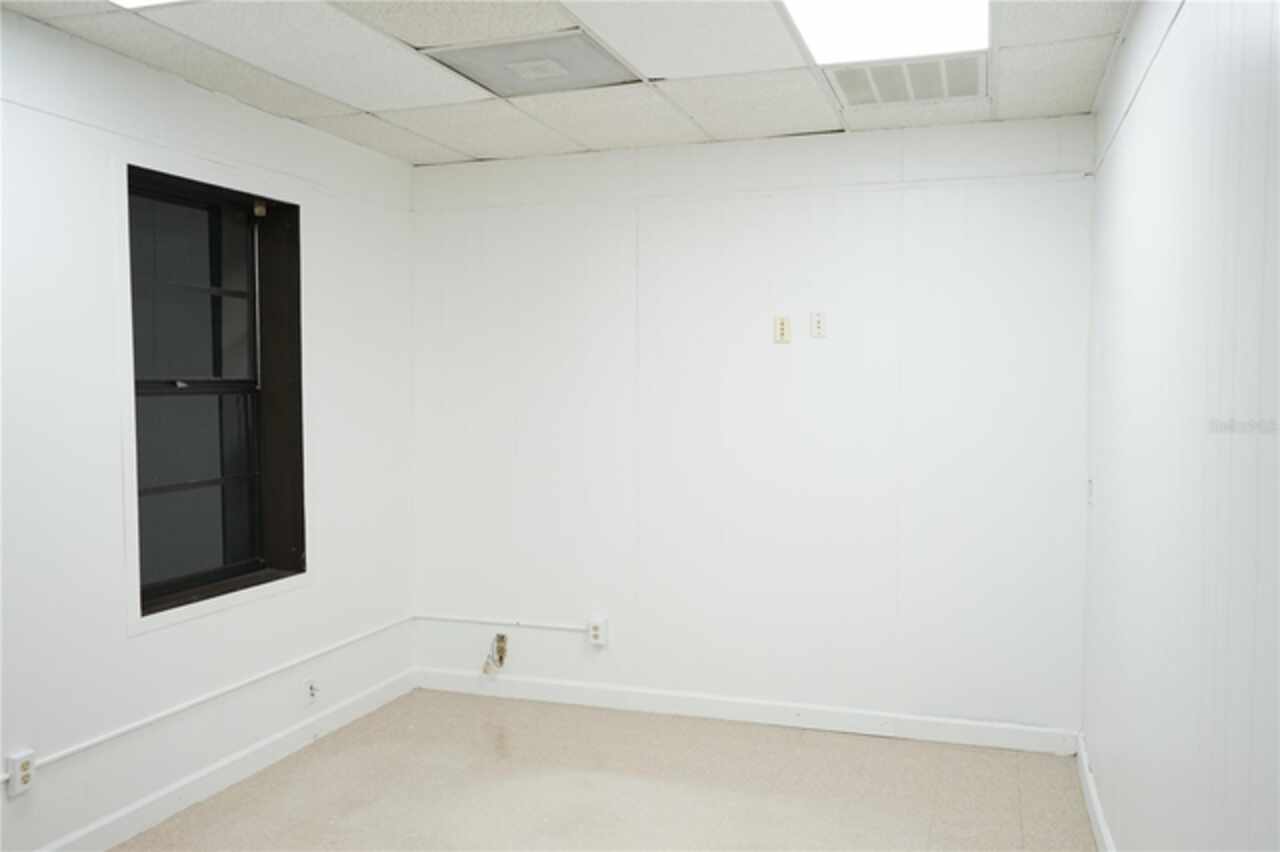 Listing Photo 20