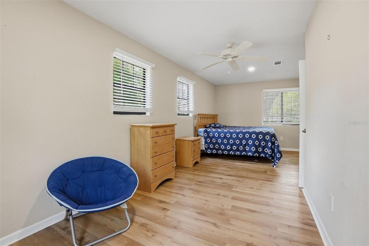 Listing Photo 13