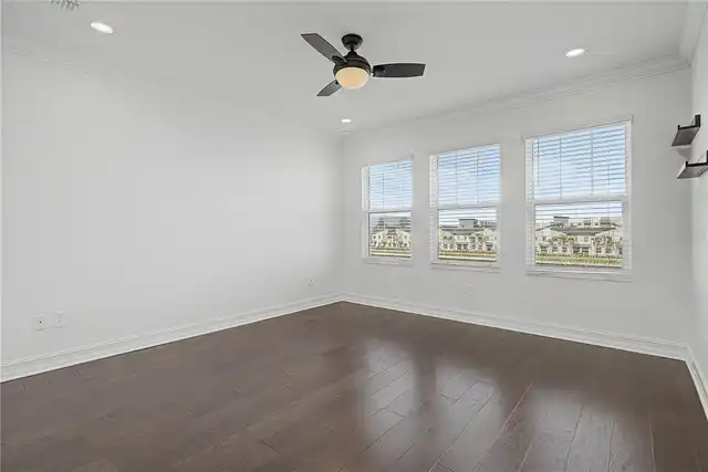Listing Photo 29