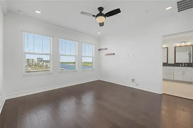 Listing Photo 31