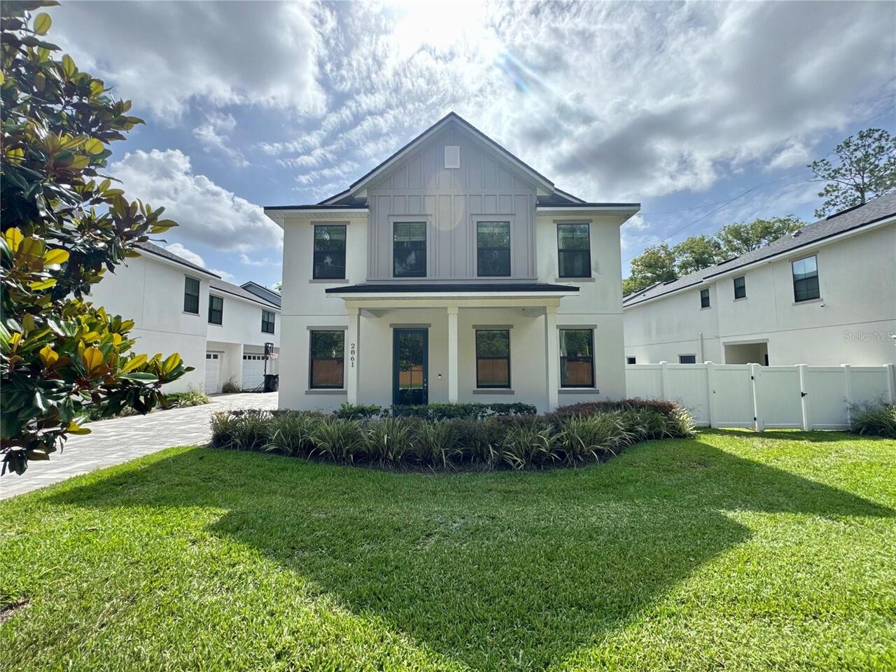3BR, Residential Lease, 2BA, $2,999
Read More