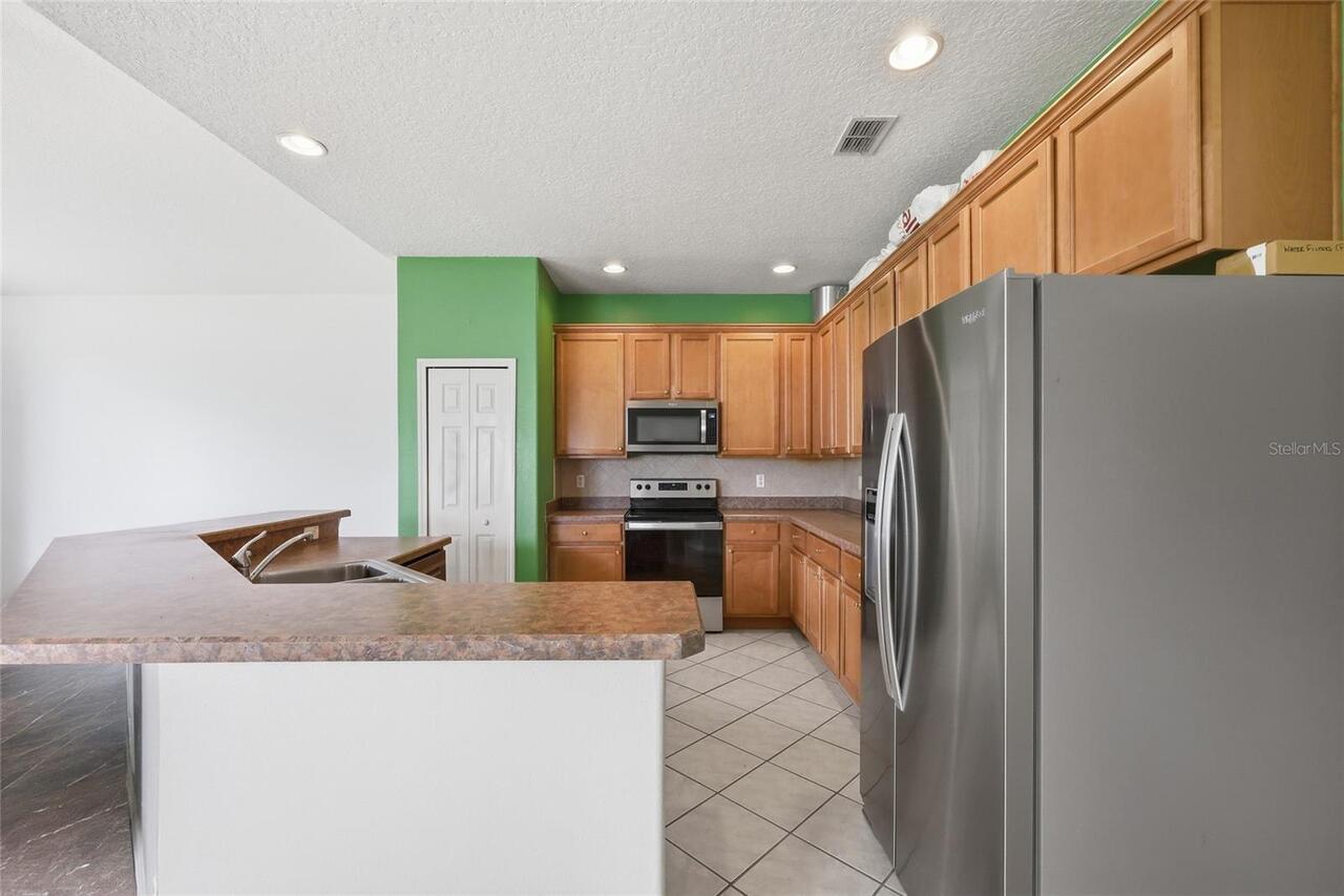 Listing Photo 10