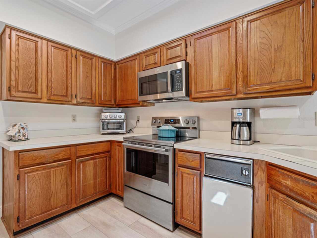 Listing Photo 11