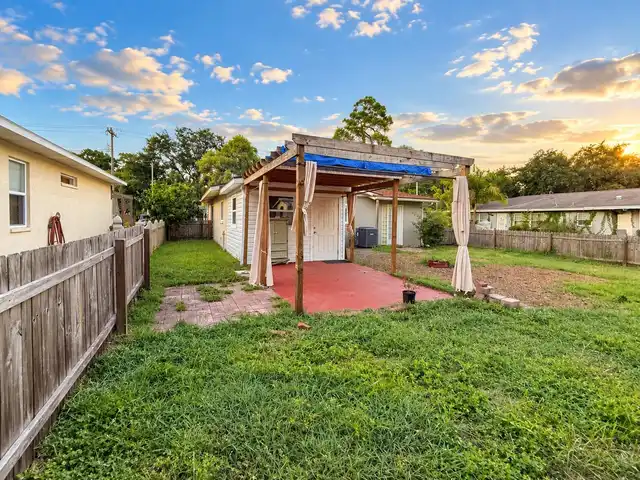 Listing Photo 19