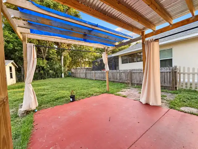 Listing Photo 20