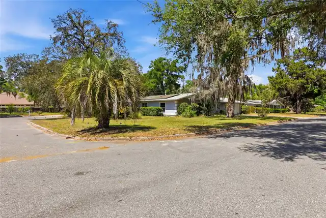 Listing Photo 18