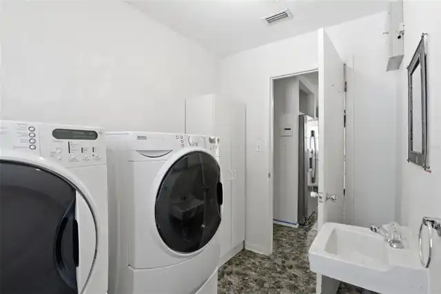 Listing Photo 28