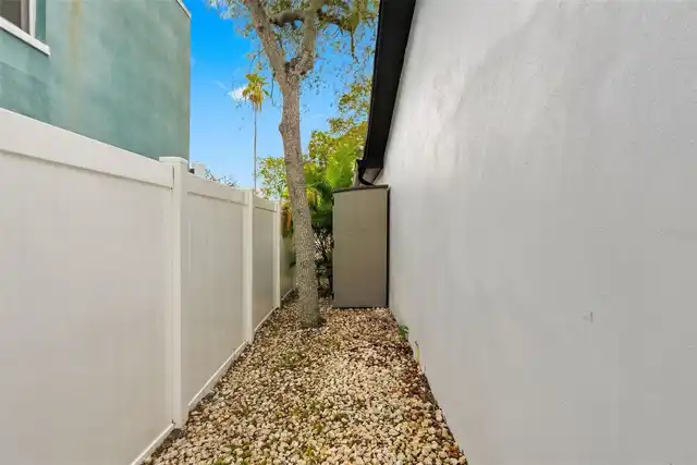 Listing Photo 44