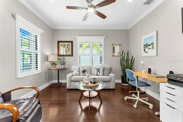 Listing Photo 6