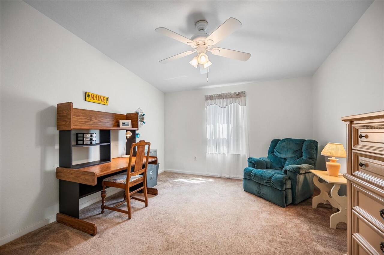Listing Photo 9