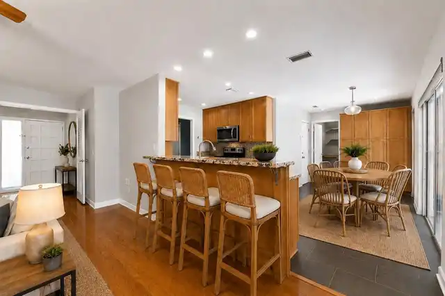 Listing Photo 17
