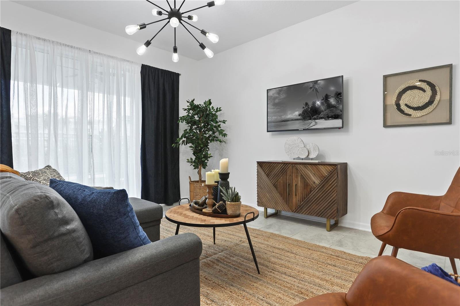 Listing Photo 8