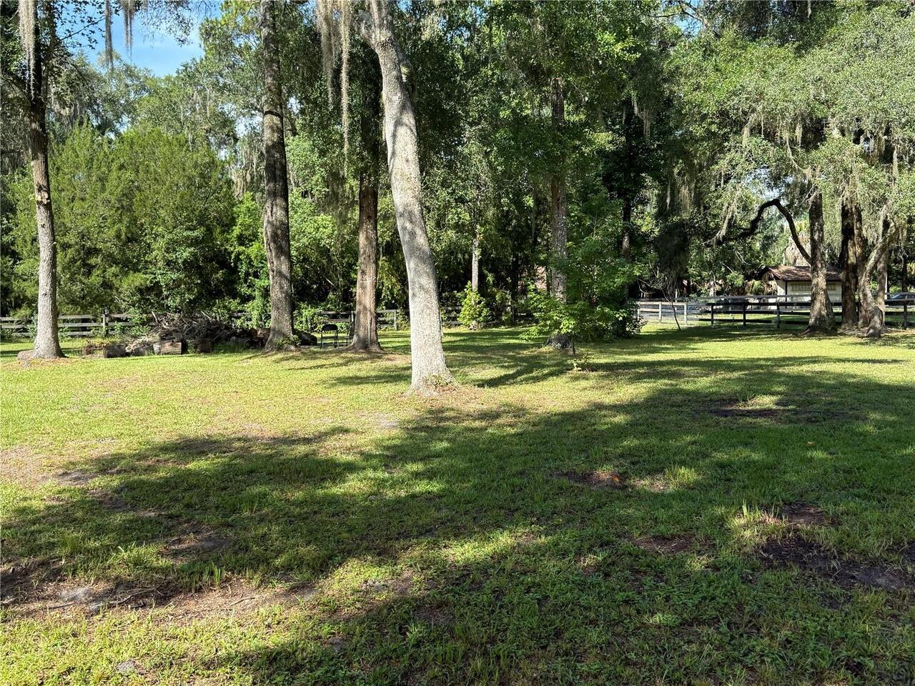 Listing Photo 11