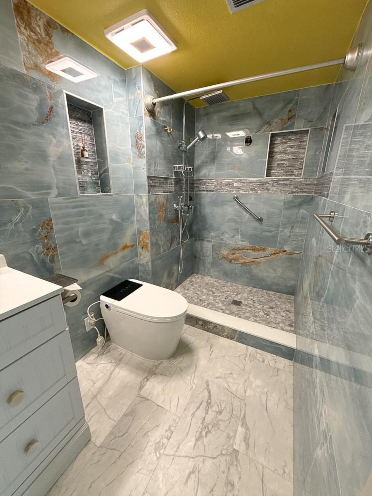 Listing Photo 37